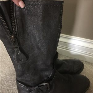 Grey Bedstu leather boots